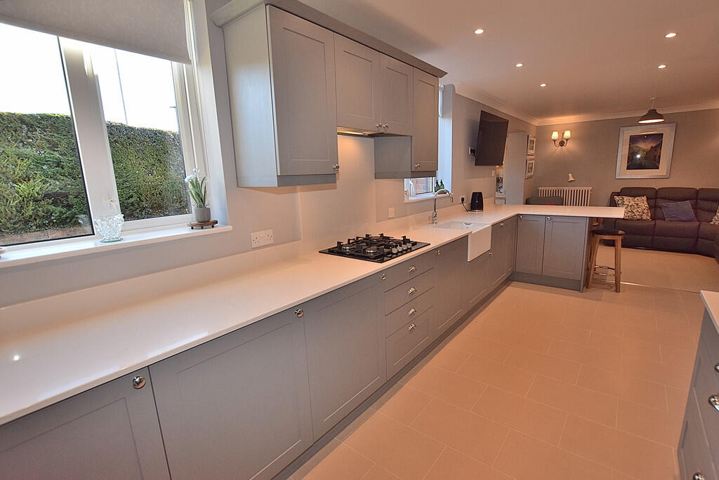 kitchen alt
