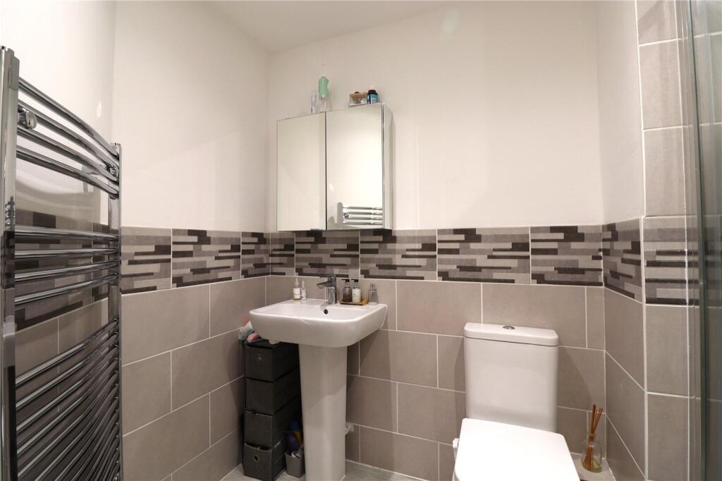 Ensuite
