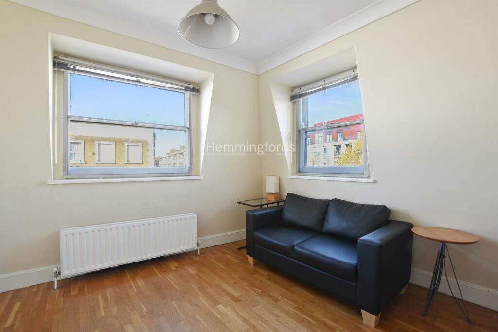 08-9e32GCHMF- Flat 3 128B Camden Road -Original (6