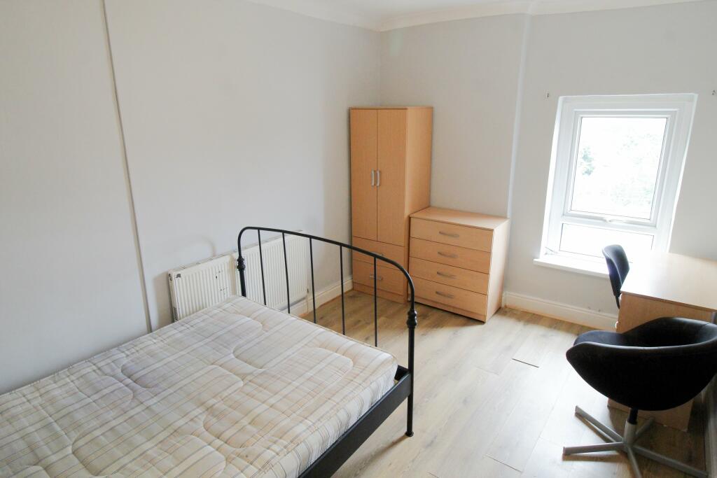 Bedroom2