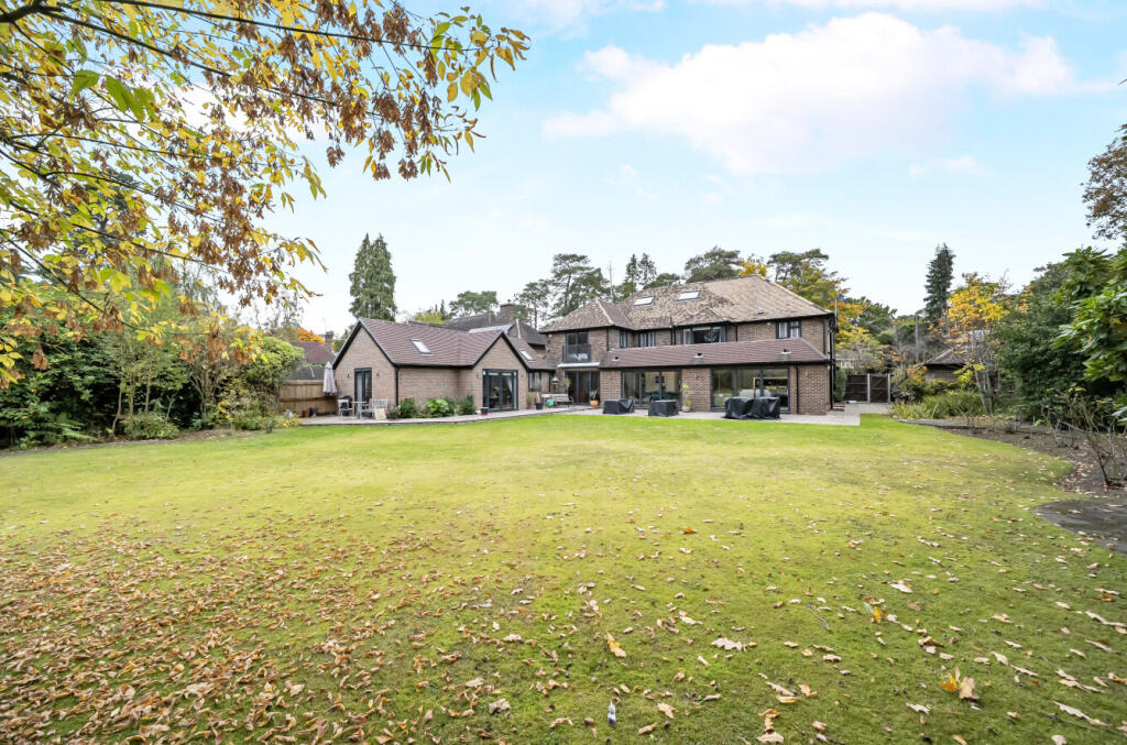 1364053-6-68ed2fb...