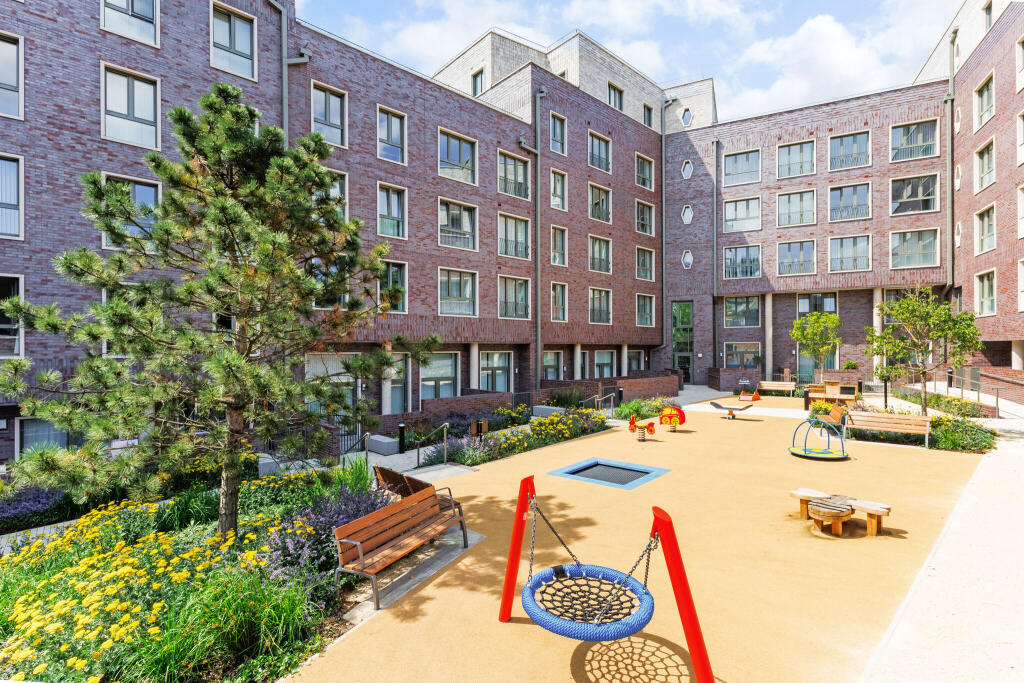 93456_Eeko Agar Grove (35)_low.jpg