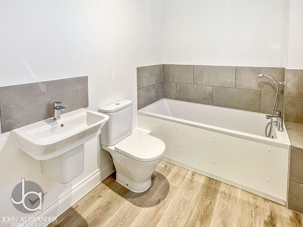 20251202_09430388...