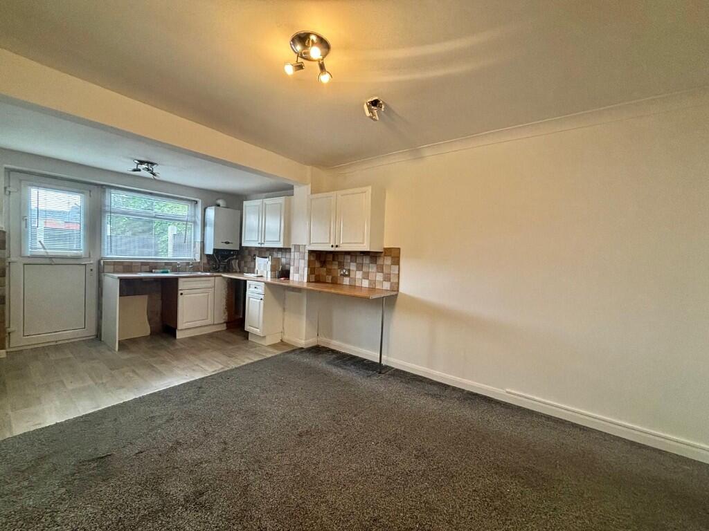 Dining Room/Kitchen