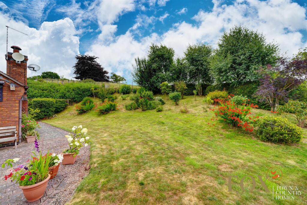 Valley Views (14).jp