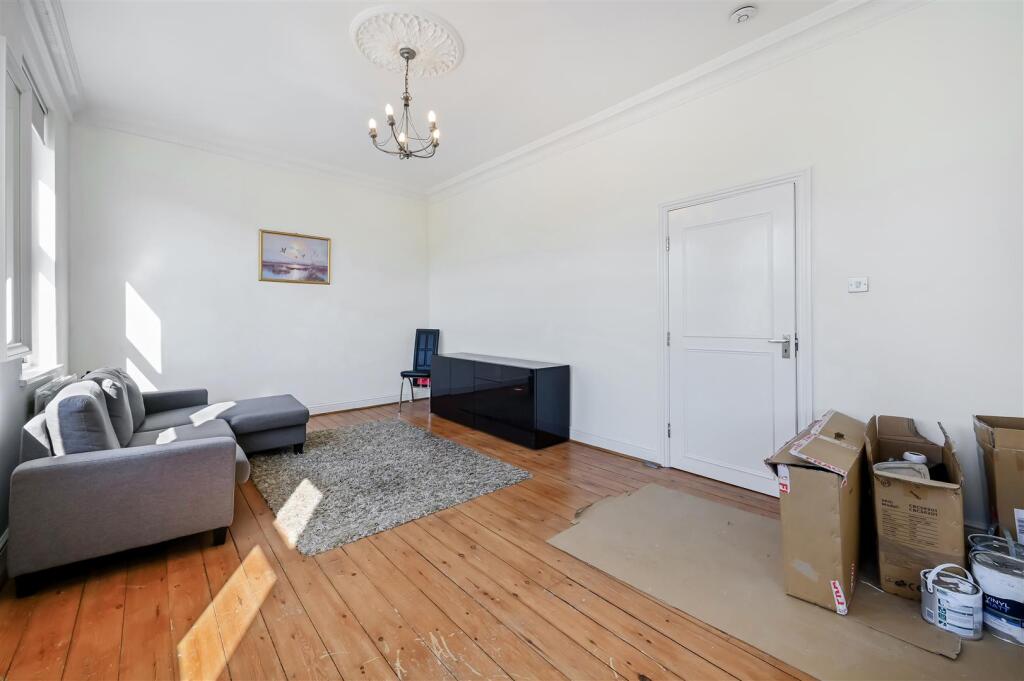 CROMWELL CRESCENT, 3, 4-23.jpg