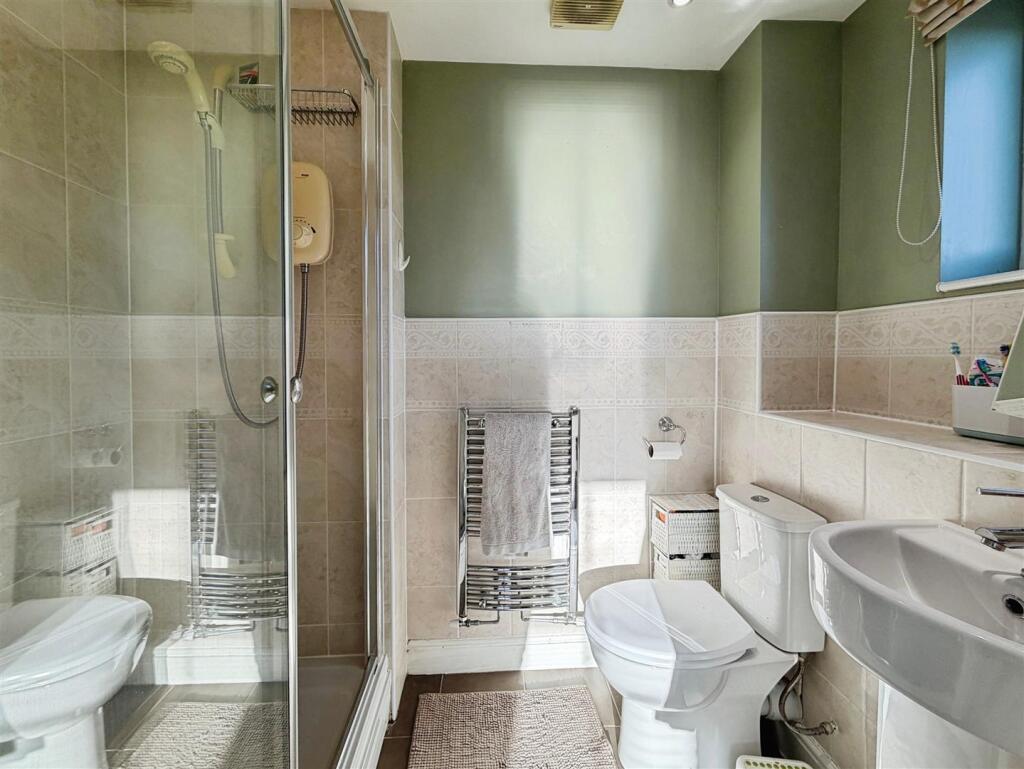 44f5a9d8--4E2E-B078-4F0EF3384779-66107-00001A9ACCF