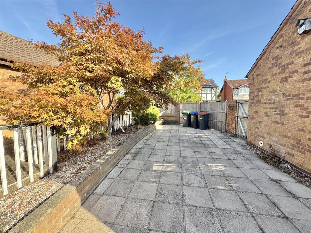 Enclosed Rear Garden
