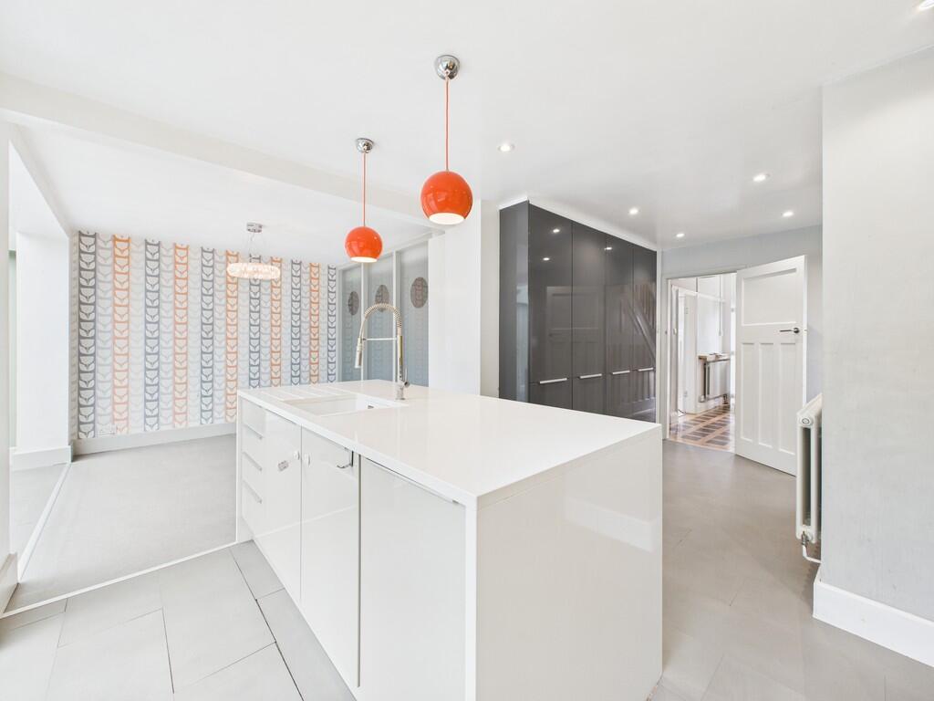 CAM04578G0-PR0030...