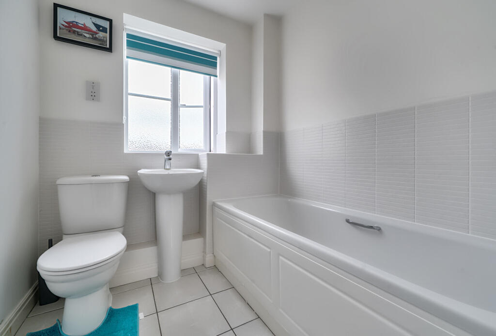 1341718-7-68a35dc...