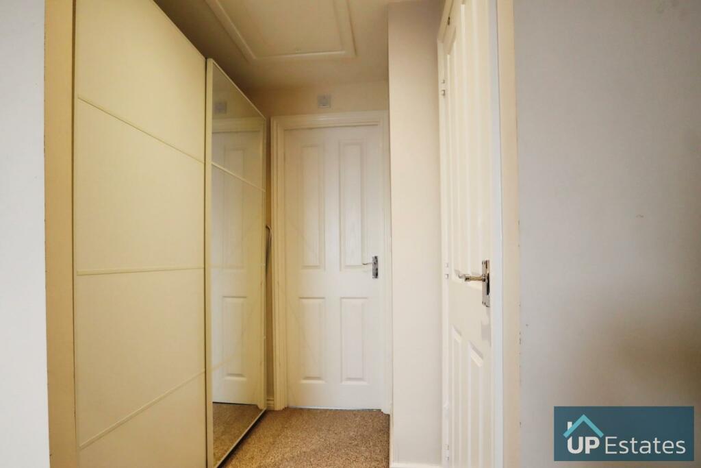 DRESSING AREA