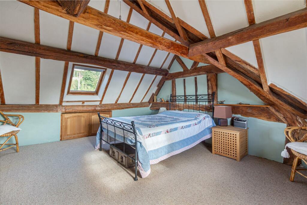 Bedroom-4-2.jpg.jpg