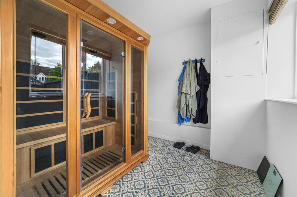 PT-FC(COL)-OldHou...