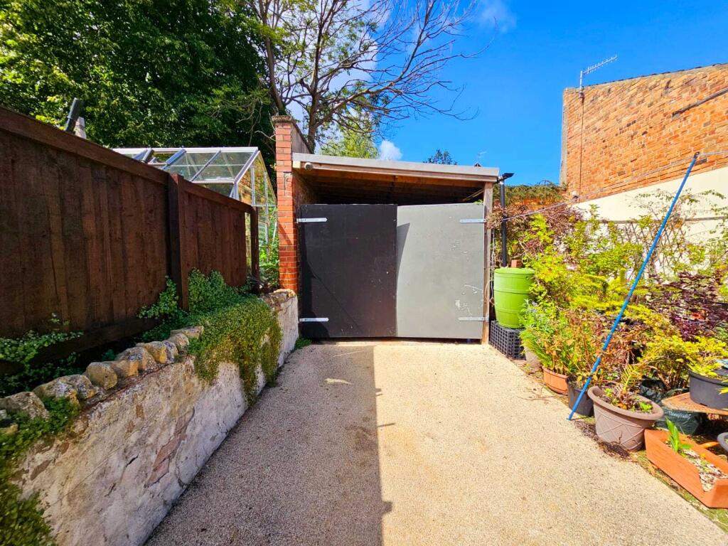 6f959cca-3d1a-4e9b-b134-1cf54d54d1ee