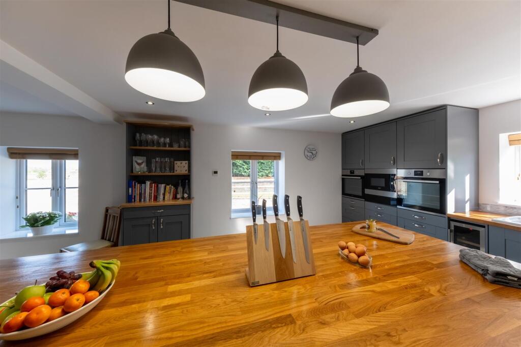 Lower Hall Farm-013.jpg