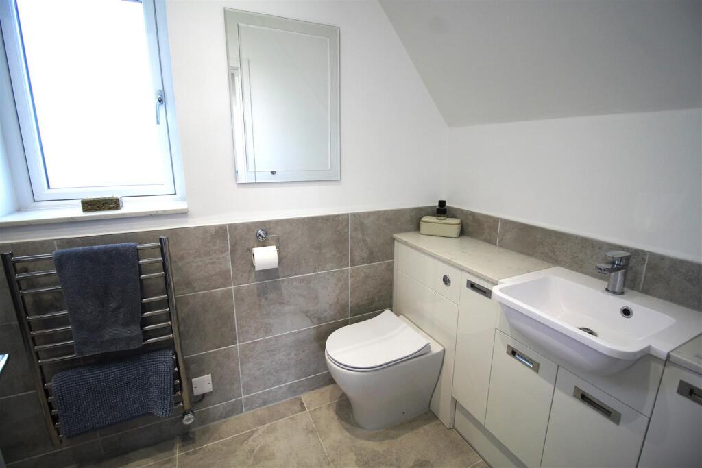 Master Bedroom Ensuite