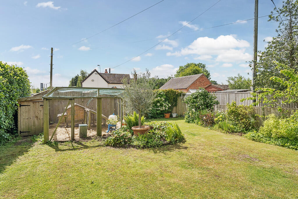 1297474-16-683849...