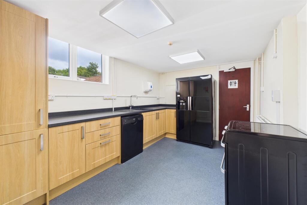 Wellsway House, 9, Wellsway Keynsham, B A N E S, B