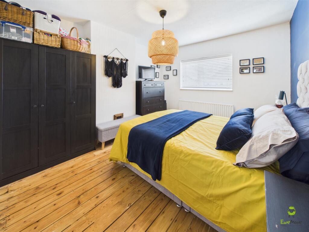 Presented By Clinton Crawford at Ewemove Bexley an