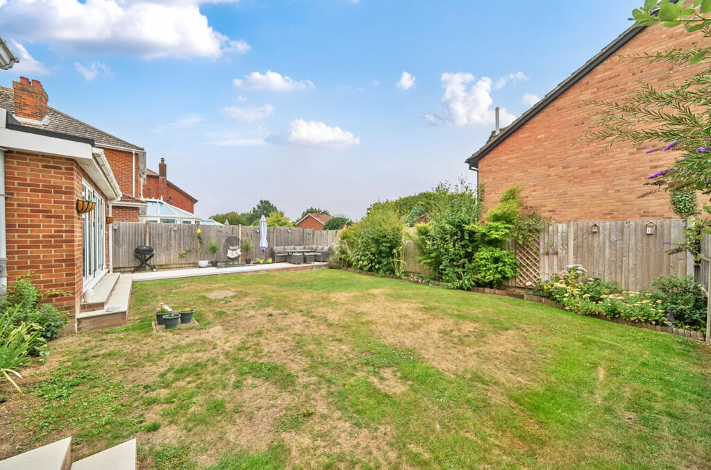 1340427-17-689cdb...