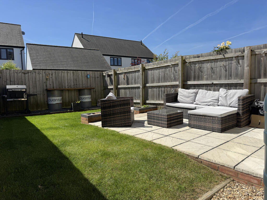 Enclosed Rear Garden
