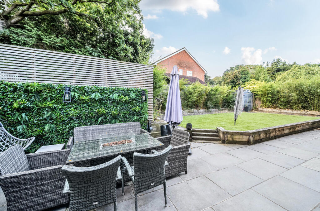 1336725-18-68b02f...