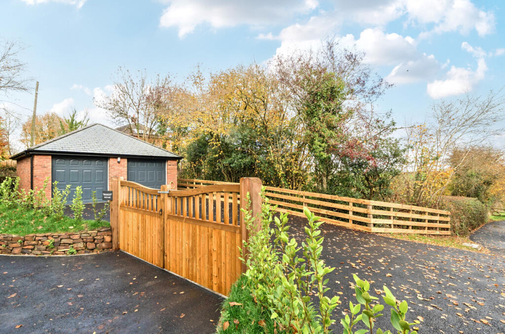 1376849-1-6911e04...