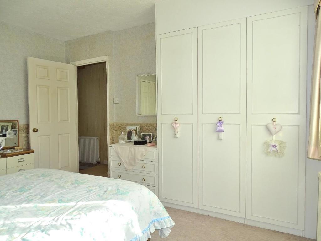 FITTED WARDROBES