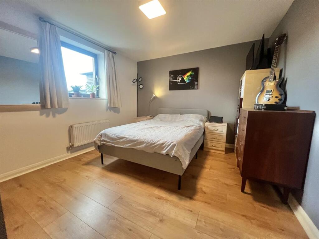 Bedroom 2.jpg