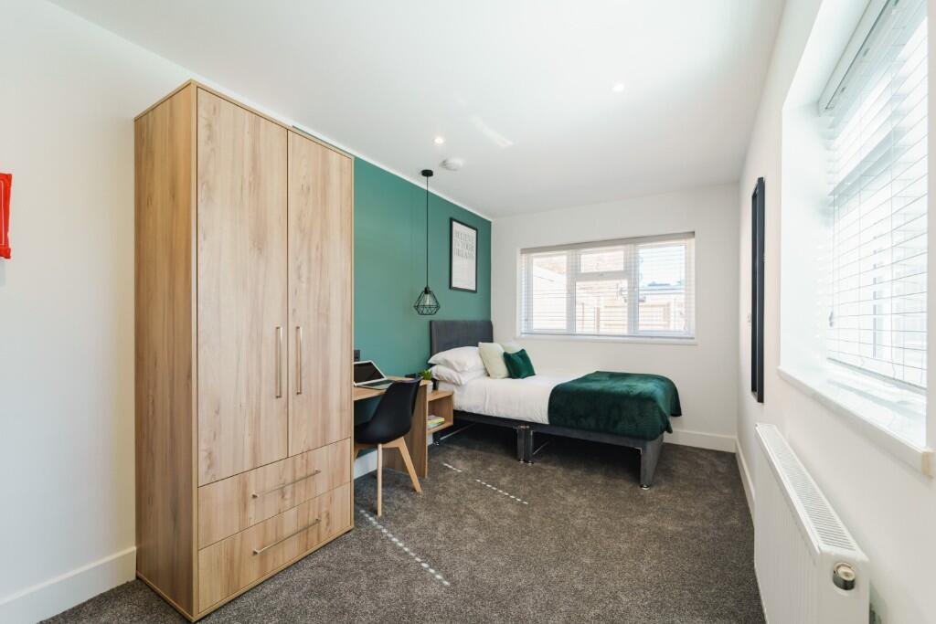 Room 4