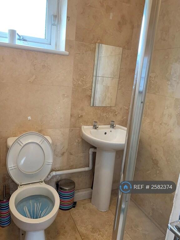 Shower Room 2