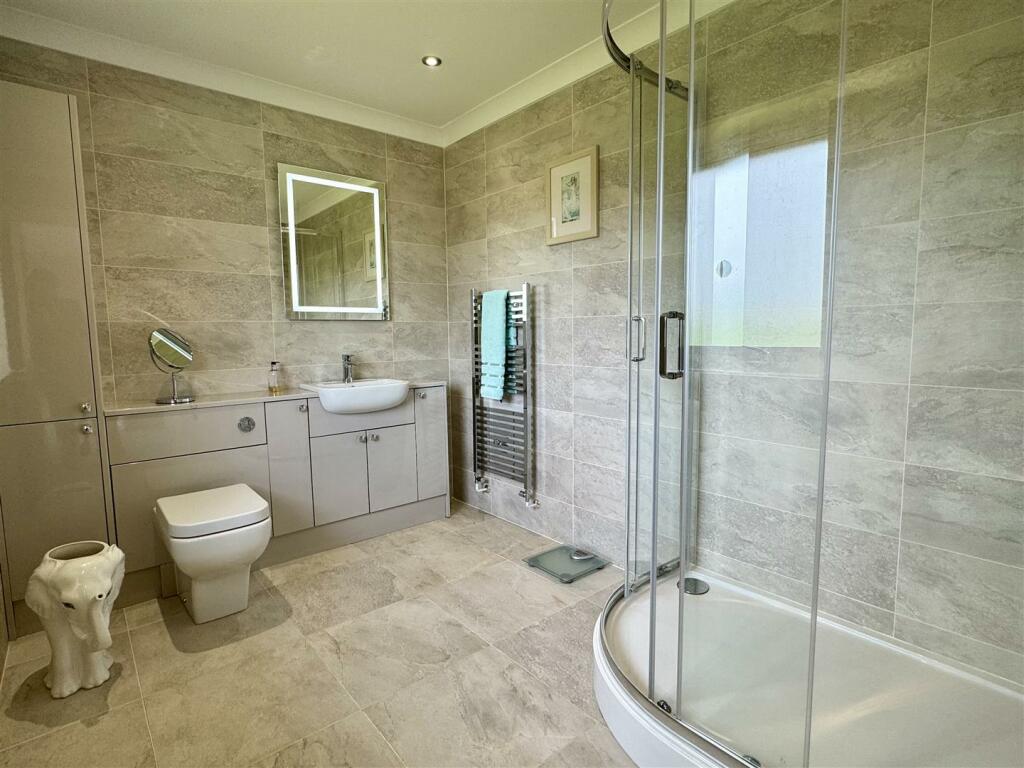 En-suite Shower Room