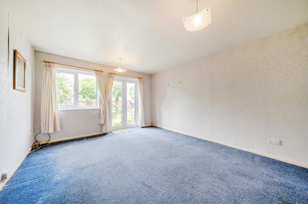 1306078-7-684972b...