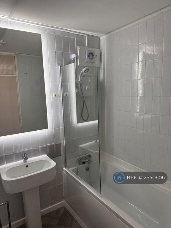 New Fitted Bathroom