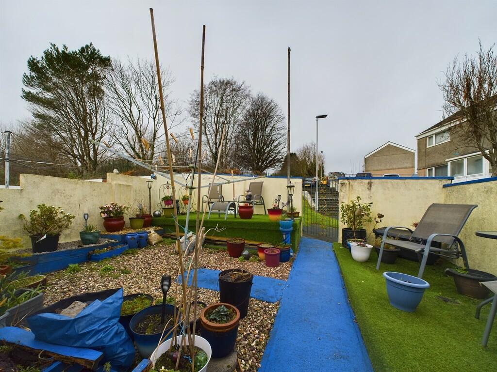 CAM02089G0-PR0382...