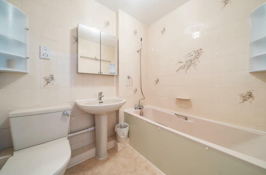 Davidson Frost-Wellings, DFW, Sandown Court, Stanm