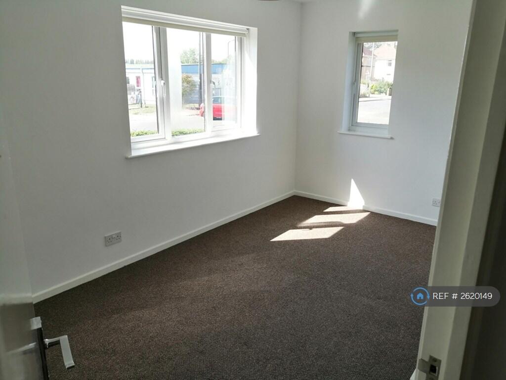 Dual Aspect Master Bedroom