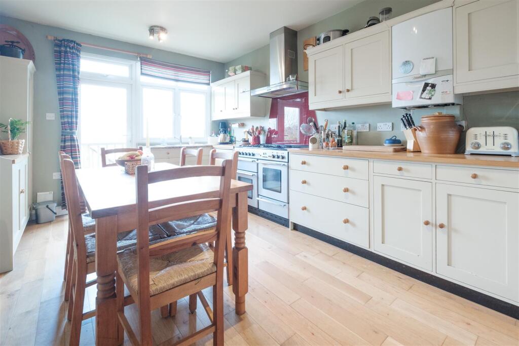 Parry_418 New Road_Saltash-15.jpg