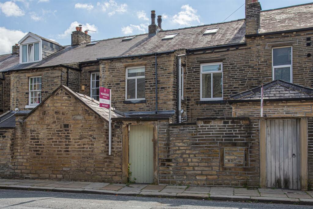 Wainhouse - 8 Heathfield place, HX3 0BX-1.jpg