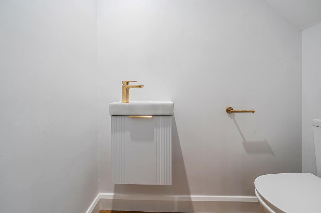 Ground Floor WC