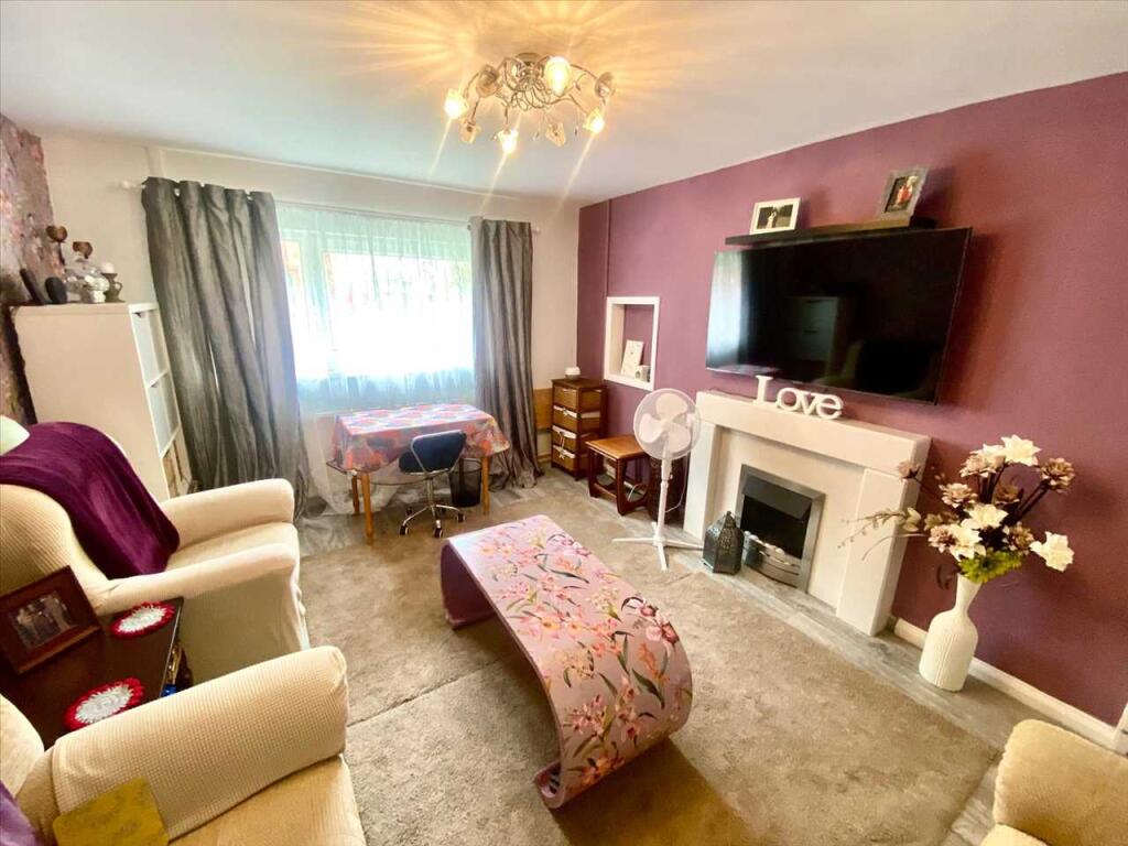 Lounge (First Floor)