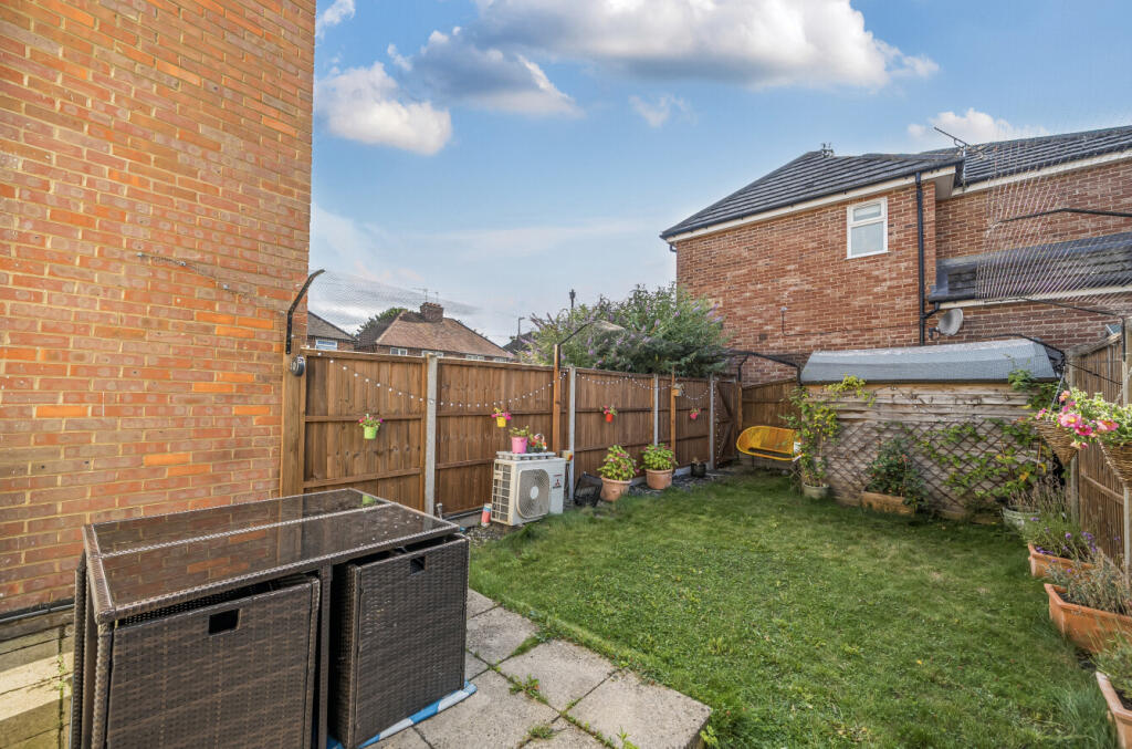 1332315-7-688cecd...