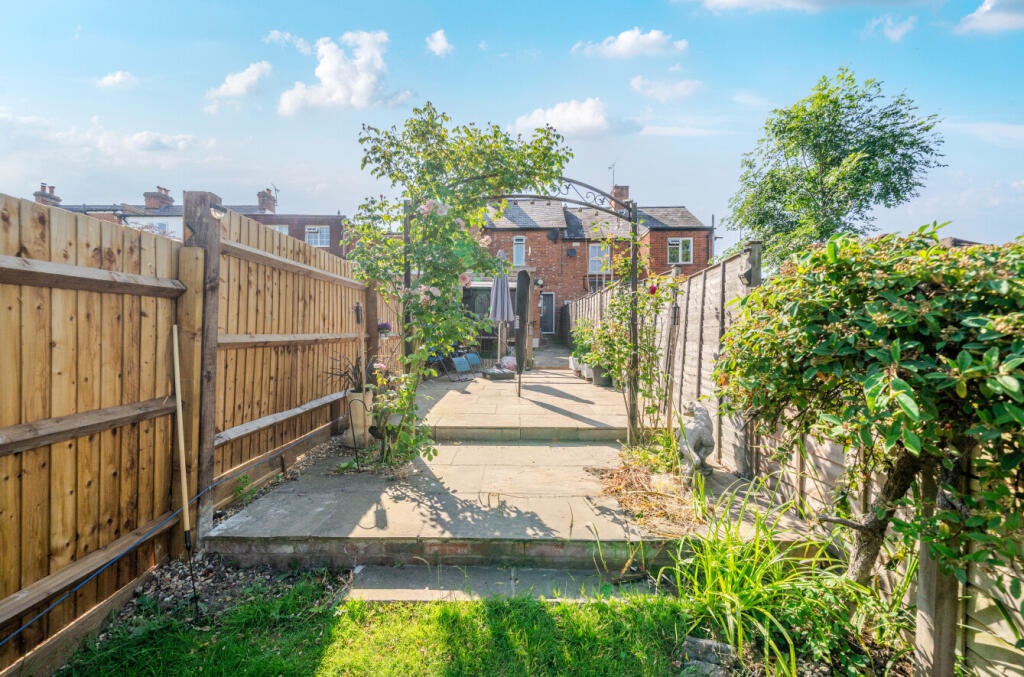 1309704-2-6852de1...