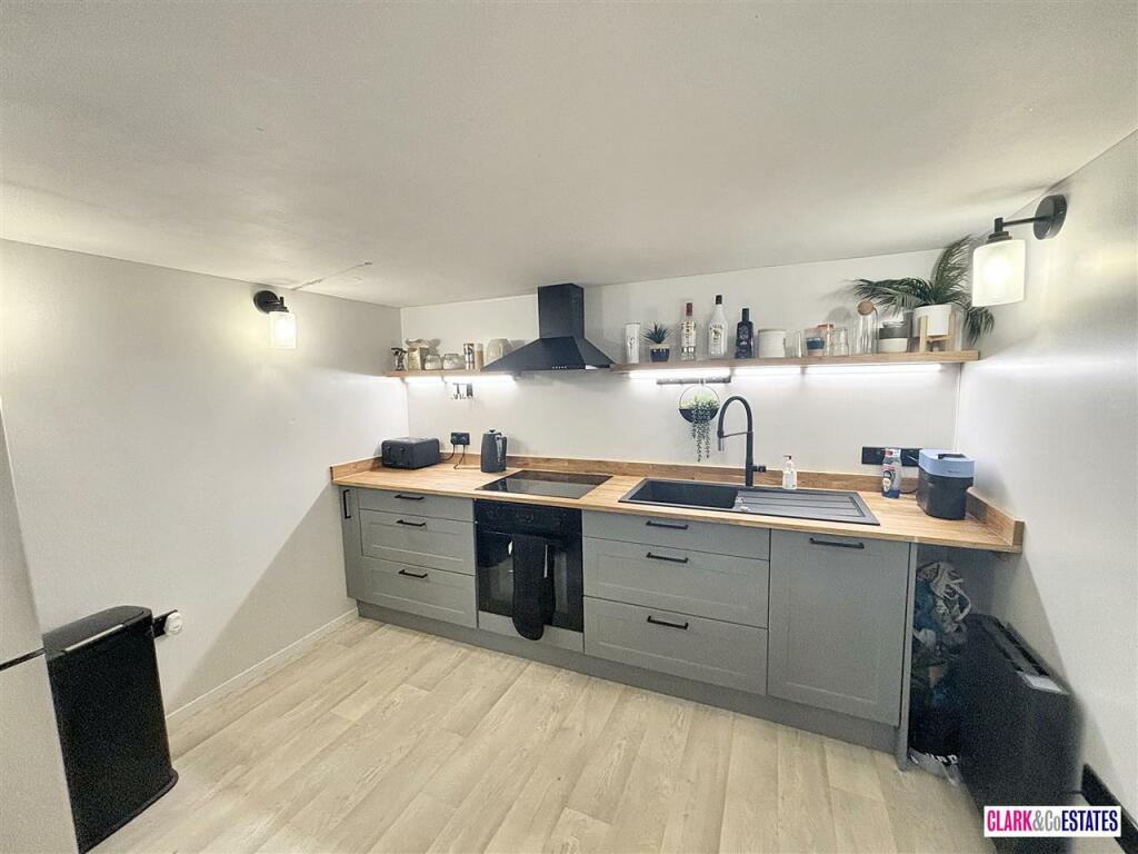 Annexe kitchen
