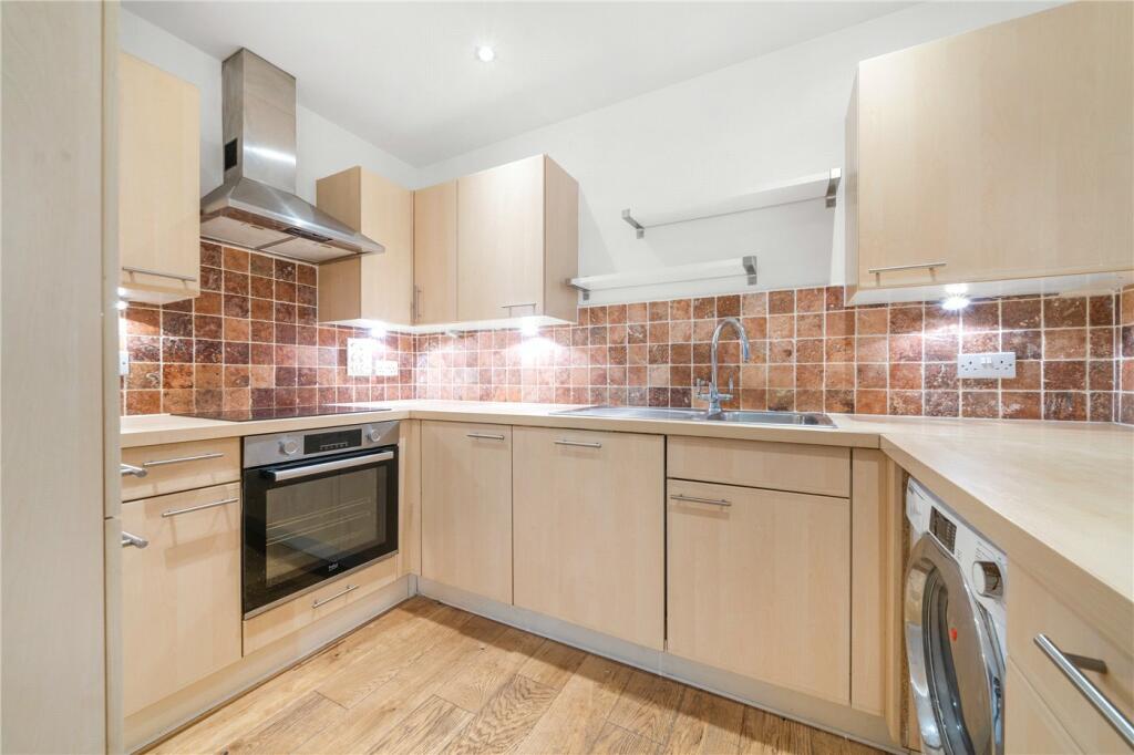 Kitchen/Reception