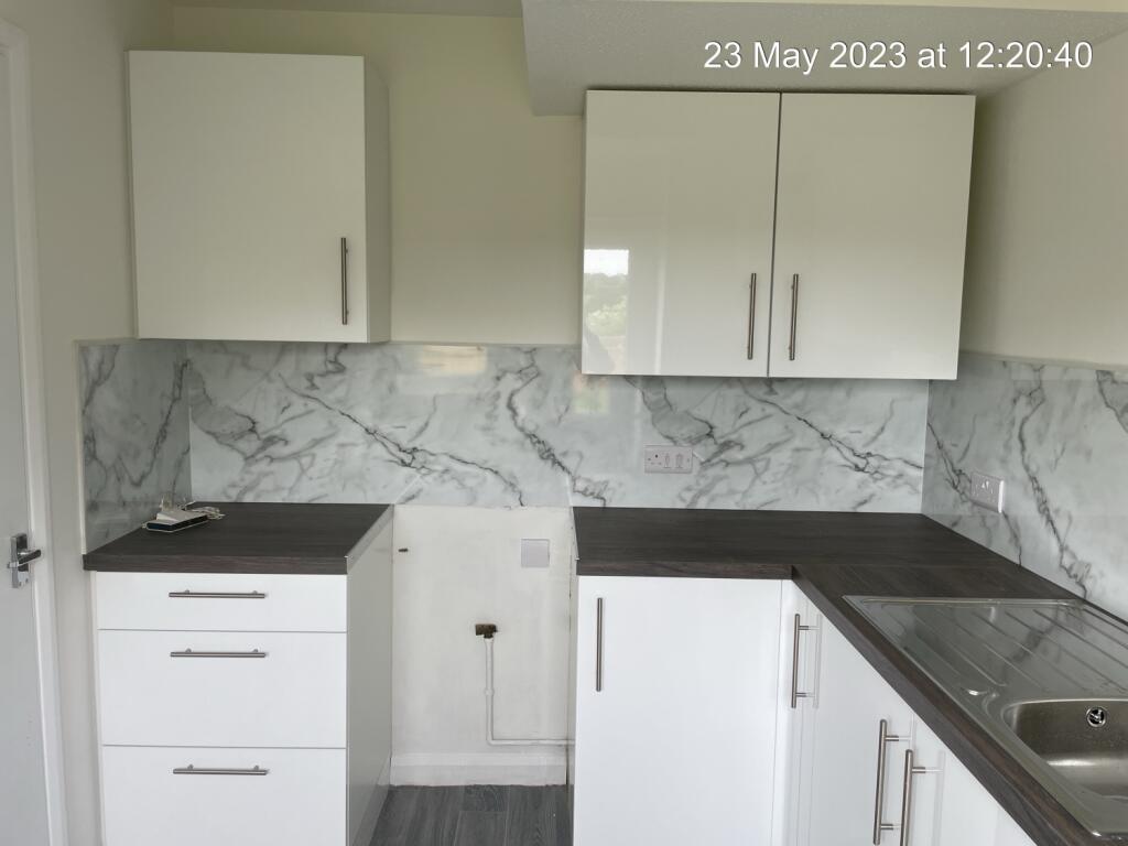 Kitchen (1)