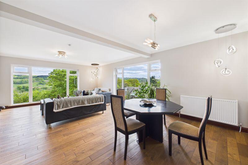 Dining Area Angle 3