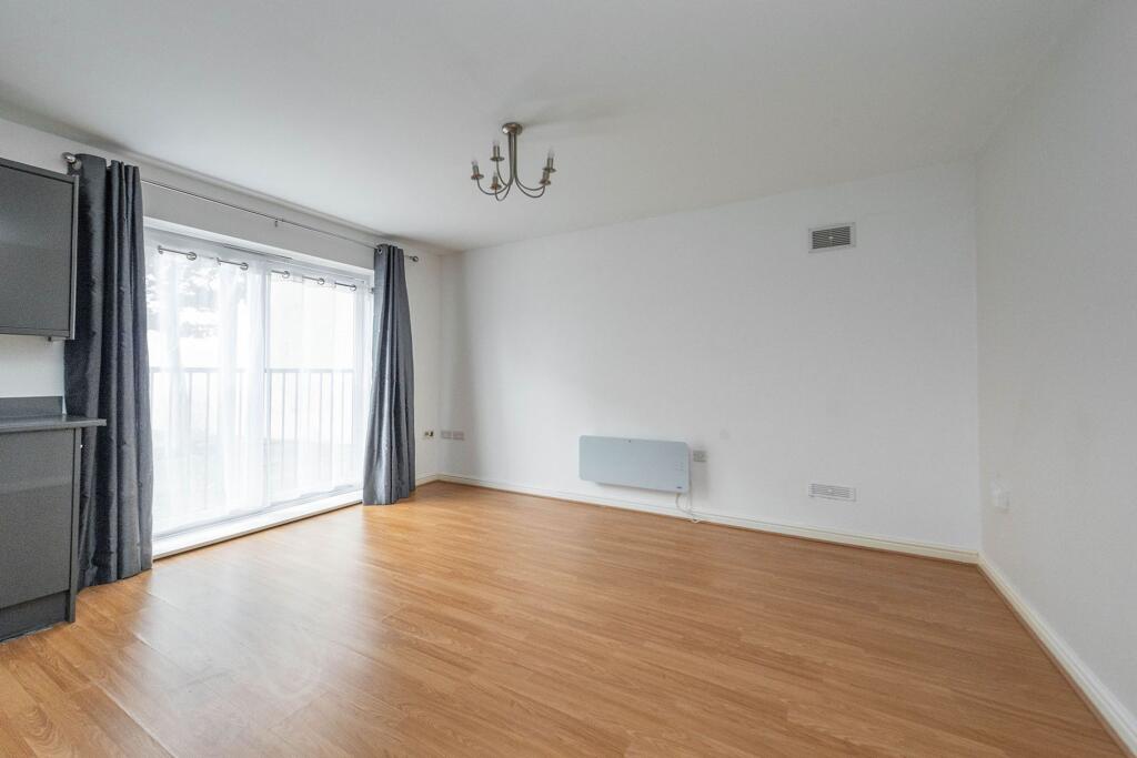 OPEN PLAN KITCHEN/DINER/LIVING ROOM