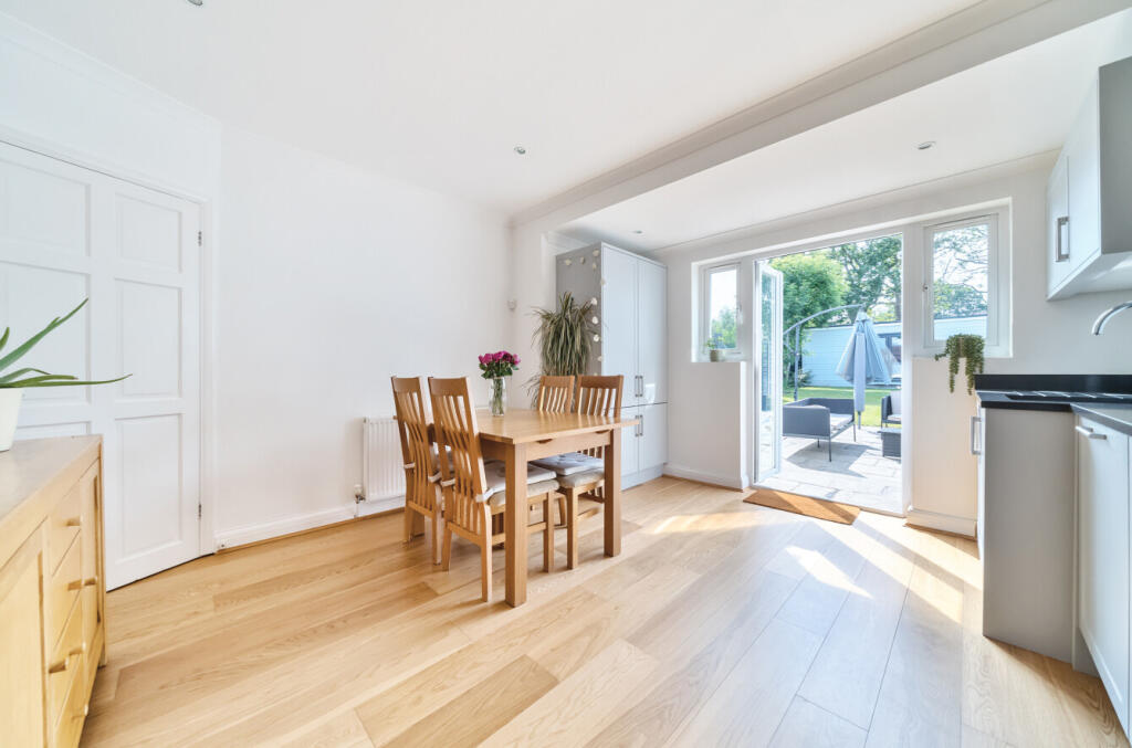 1316096-23-685d98...