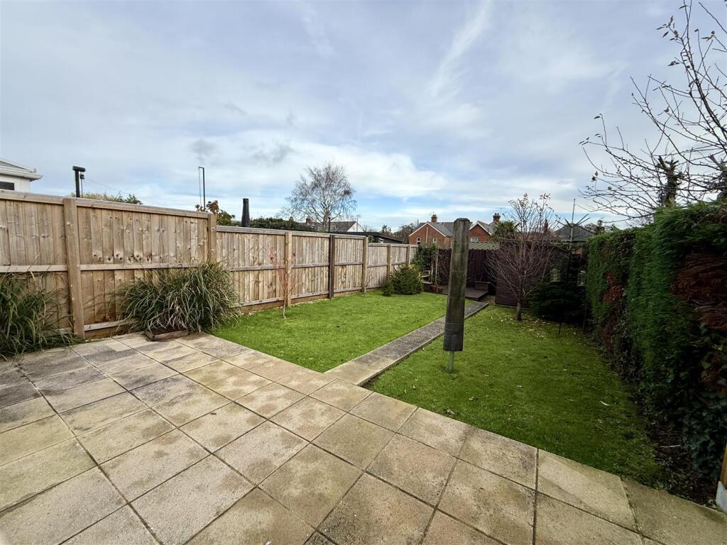 Rear Garden: